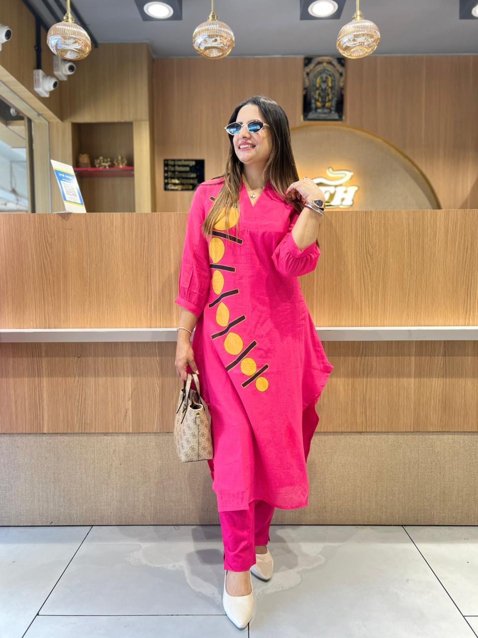 Women’s Pink Straight Kurta with Matching Bottom – Golden Embroidered Designer Kurta S
